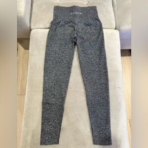 NVGTN scrunch leggings